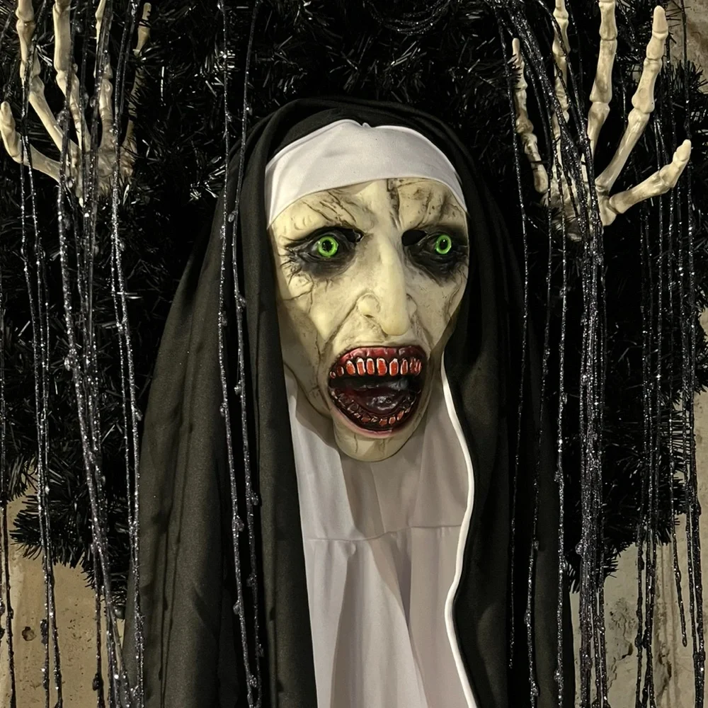 New Horror Bloody Nun Wreath Skeleton Hands Black Wreath Scary Demonic Halloween